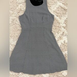 Banana Republic Factory BW sleeveless dress.